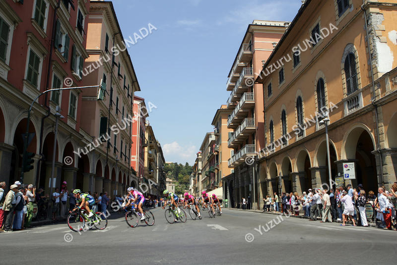 Peloton at Chiavari001p.jpg